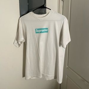 Tiffany x supreme box logo